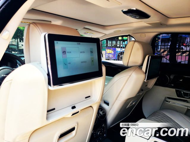Jaguar XJ 2019 — photo 12