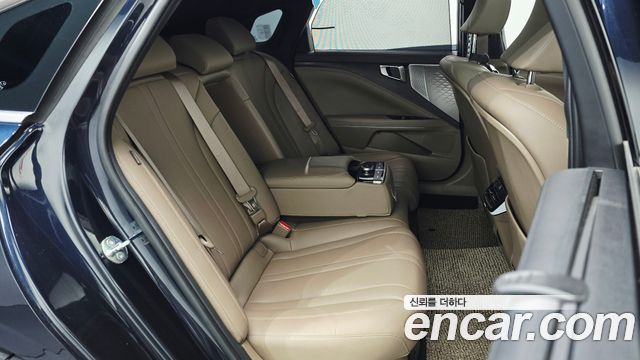 Kia K8 2023 — photo 18