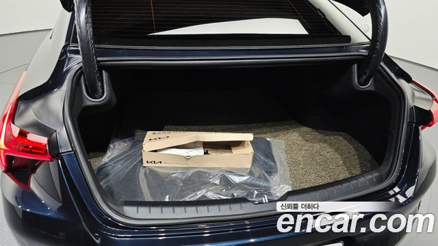 Kia K8 2023 — photo 25