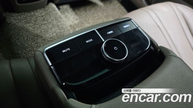 Kia K8 2023 — photo 31