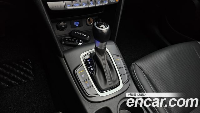 Hyundai Kona 2020 — photo 12