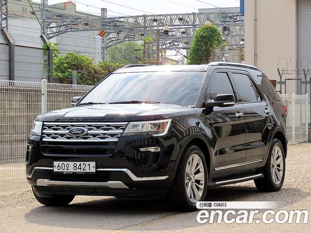 Ford Explorer 2019 — photo 2