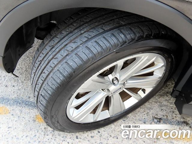 Ford Explorer 2019 — photo 20