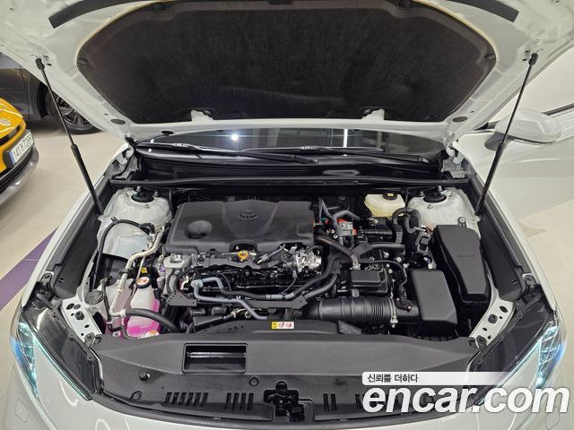 Toyota Camry 2025 — photo 6