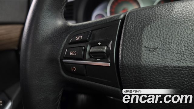 BMW Gran Turismo 2011 — photo 17