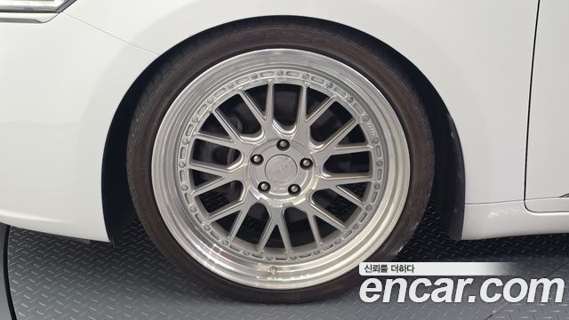 Kia K7 2016 — photo 5