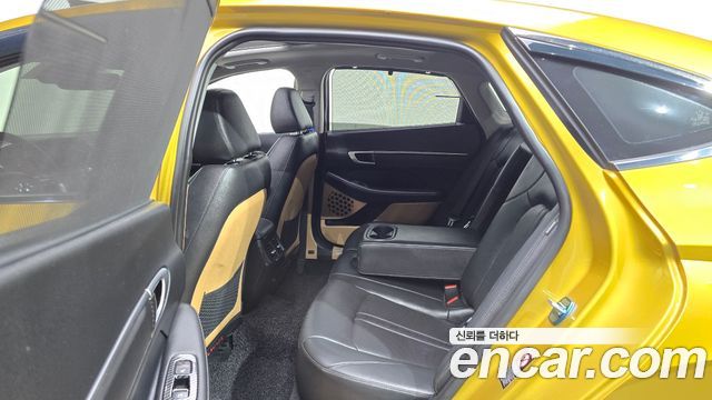 Hyundai Sonata 2020 — photo 18