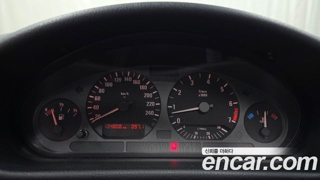 BMW 3-Series 1997 — photo 11