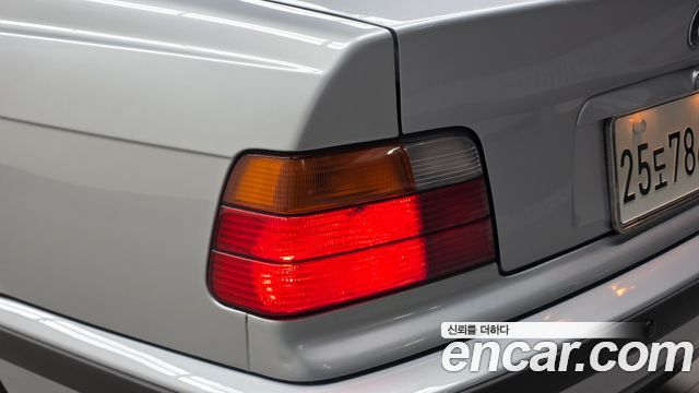 BMW 3-Series 1997 — photo 9