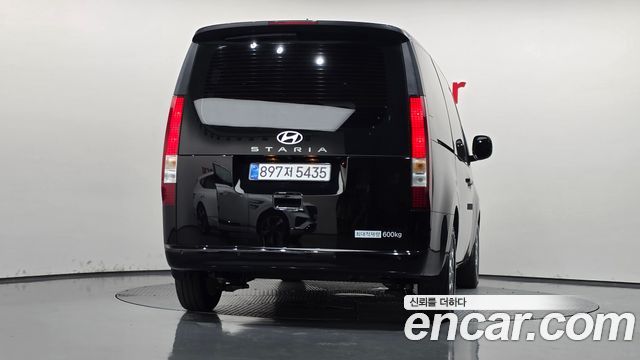 Hyundai Staria 2026 — photo 4
