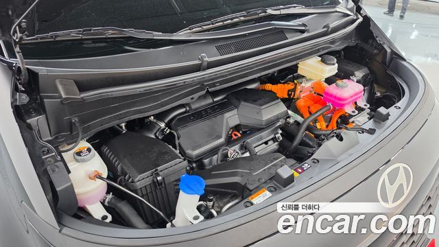 Hyundai Staria 2026 — photo 6