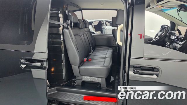 Hyundai Staria 2026 — photo 17
