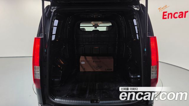 Hyundai Staria 2026 — photo 24