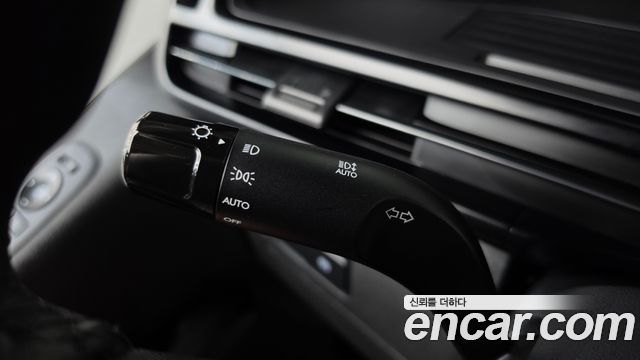 Hyundai Staria 2026 — photo 30