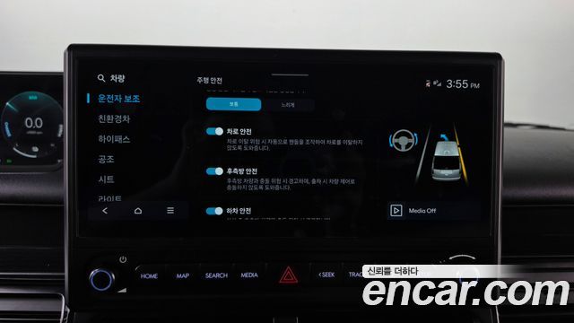 Hyundai Staria 2026 — photo 33