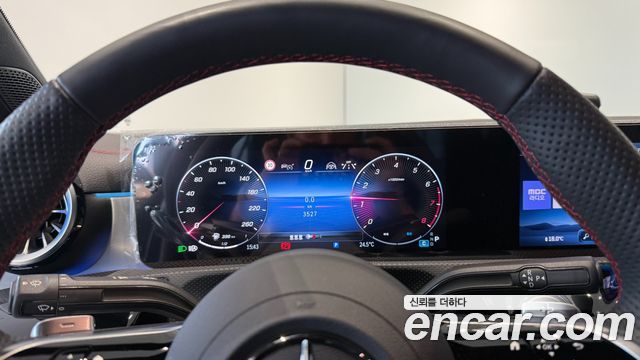 Mercedes-Benz CLA-Class 2026 — photo 13