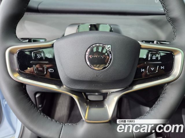 Volvo EX30 2026 — photo 16