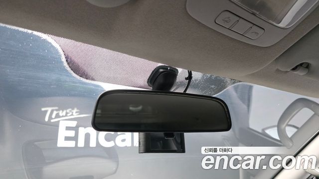 Hyundai Starex 2013 — photo 18