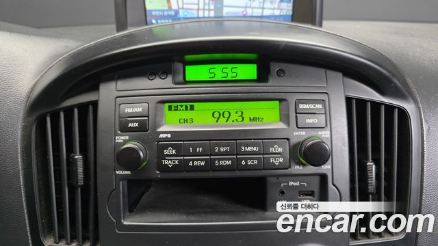Hyundai Starex 2013 — photo 19
