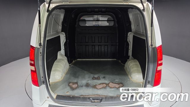 Hyundai Starex 2013 — photo 20