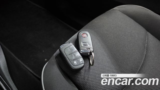 Fiat 500X 2016 — photo 18