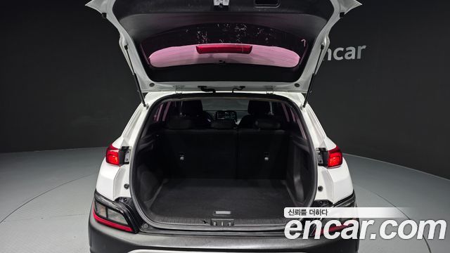 Hyundai Kona 2021 — photo 20