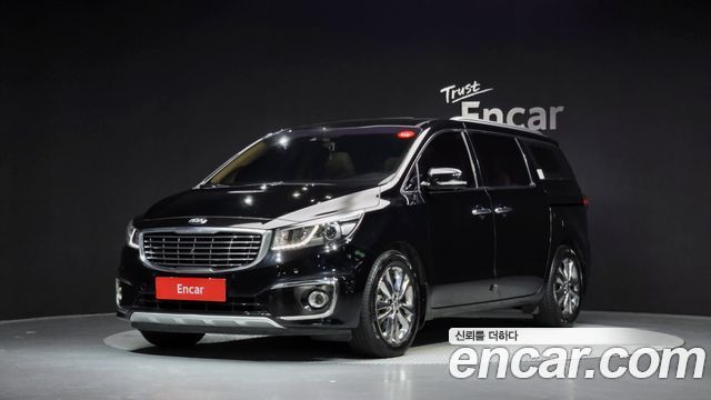 Kia Canival 2016 — photo 1