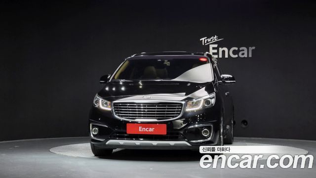 Kia Canival 2016 — photo 3