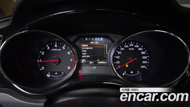 Kia Canival 2016 — photo 11
