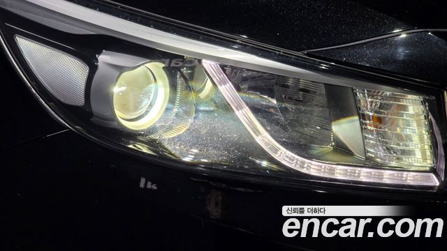 Kia Canival 2016 — photo 8