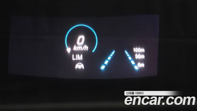 Mercedes-Benz E-Class 2021 — photo 23