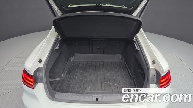 Volkswagen Arteon 2019 — photo 20