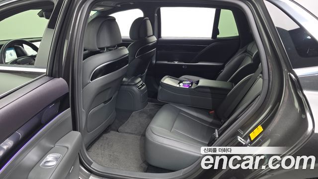 Genesis G90 2025 — photo 18