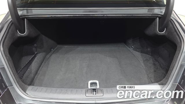 Genesis G90 2025 — photo 23