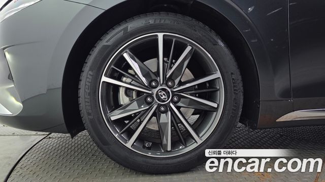 Hyundai Grandeur 2023 — photo 5