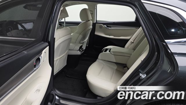Hyundai Grandeur 2023 — photo 11