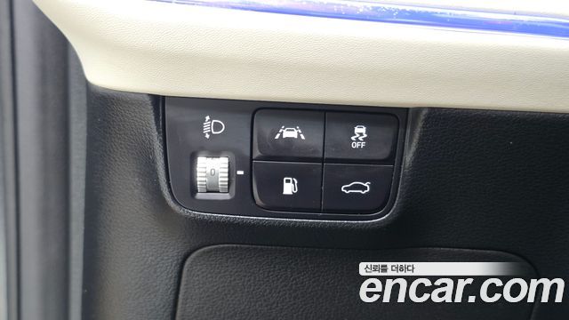 Hyundai Grandeur 2023 — photo 12