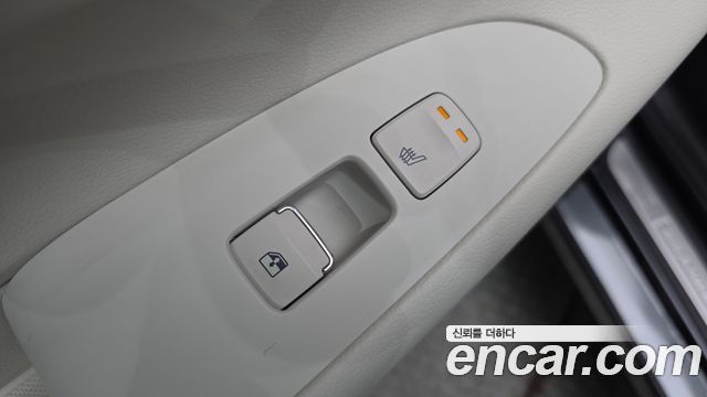 Hyundai Grandeur 2023 — photo 18