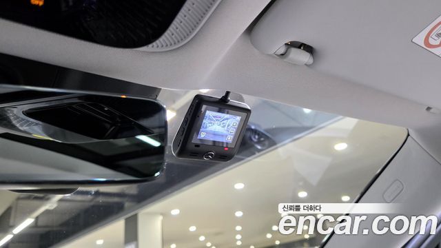 Mercedes-Benz EQE 2023 — photo 3