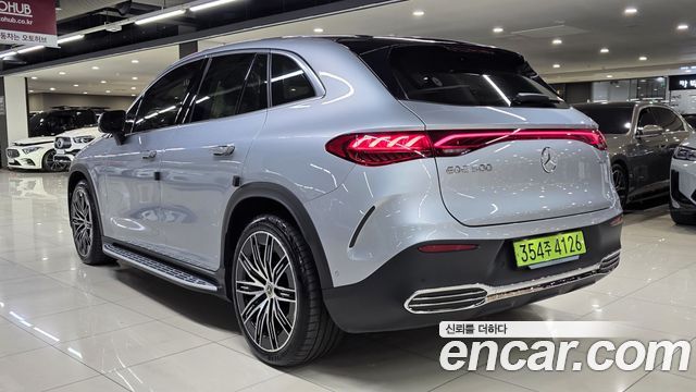 Mercedes-Benz EQE 2023 — photo 8