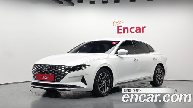 Hyundai Grandeur 2023 — photo 1