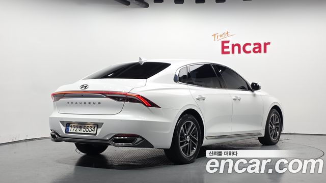 Hyundai Grandeur 2023 — photo 2