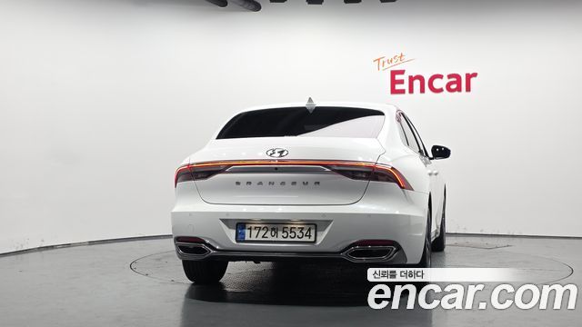 Hyundai Grandeur 2023 — photo 4