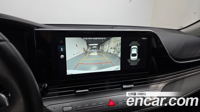 Hyundai Grandeur 2023 — photo 14
