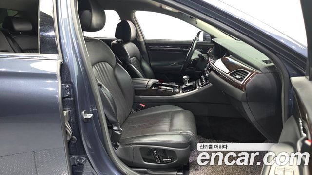 Genesis EQ900 2017 — photo 17
