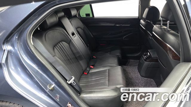 Genesis EQ900 2017 — photo 18