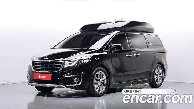 Kia Canival 2018 — photo 1