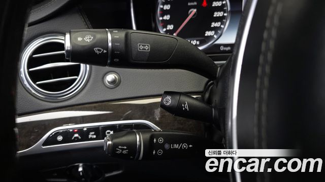 Mercedes-Benz S-Class 2015 — photo 29
