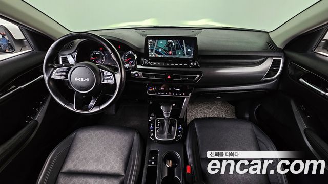 Kia Seltos 2023 — photo 7
