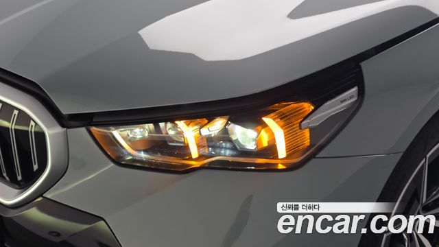 BMW 5-Series 2024 — photo 8